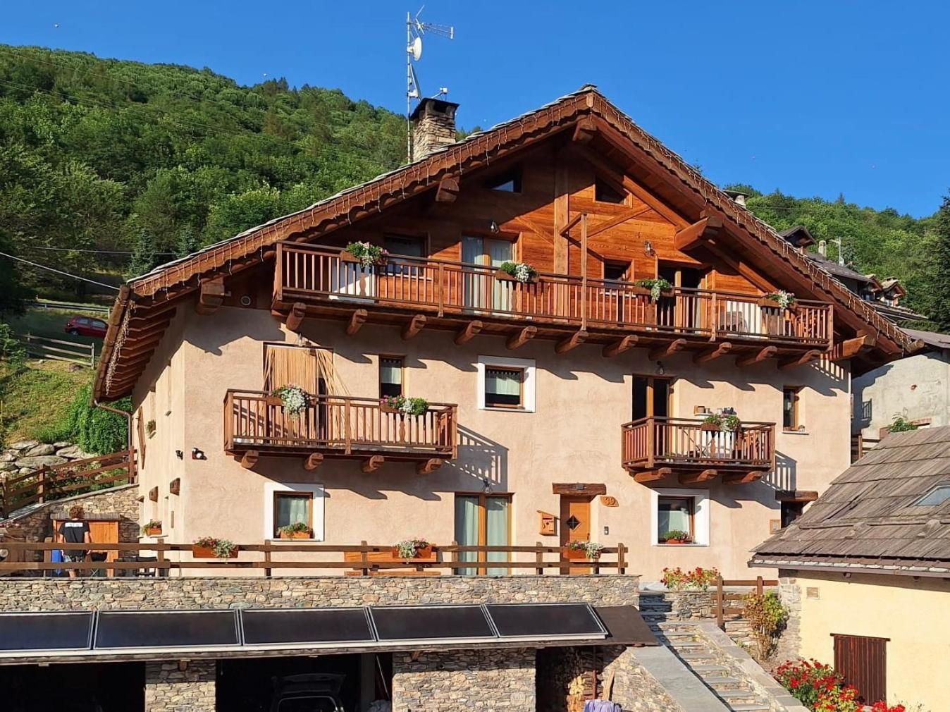 La Maison - Il Riparo Del Cervo Bardonecchia Exterior foto