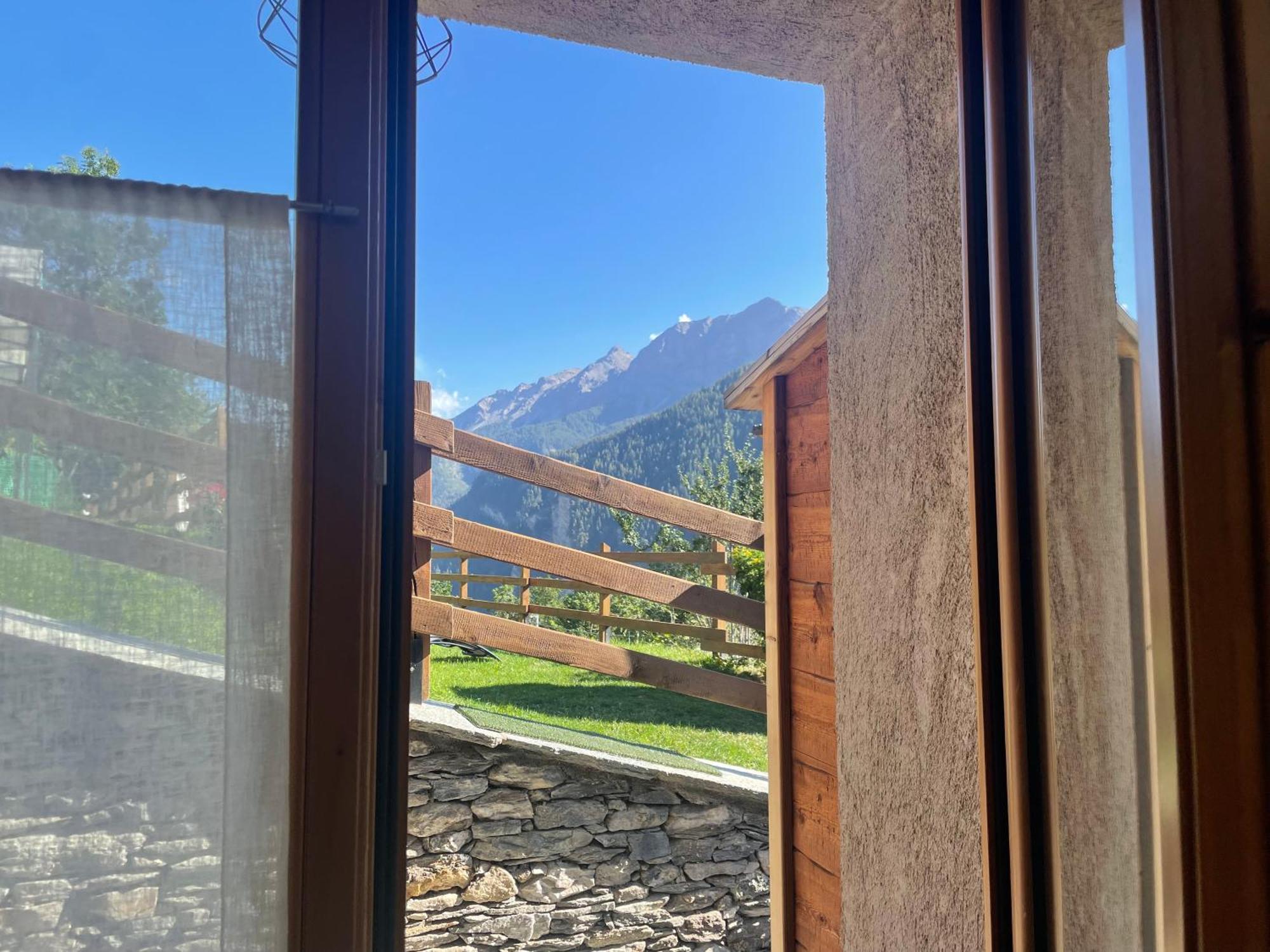La Maison - Il Riparo Del Cervo Bardonecchia Exterior foto